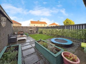 Photo 10- click for photo gallery